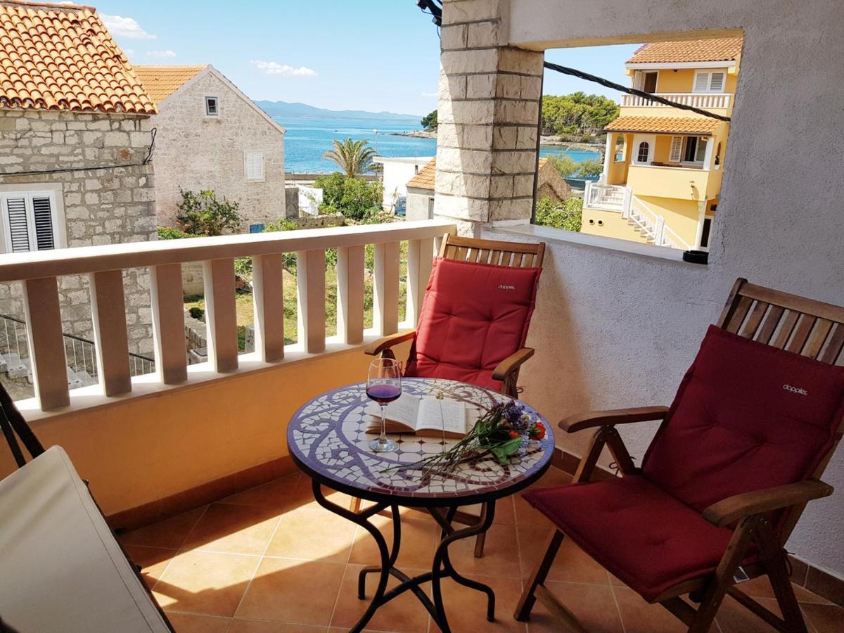 Apartments Mladen Sućuraj المظهر الخارجي الصورة