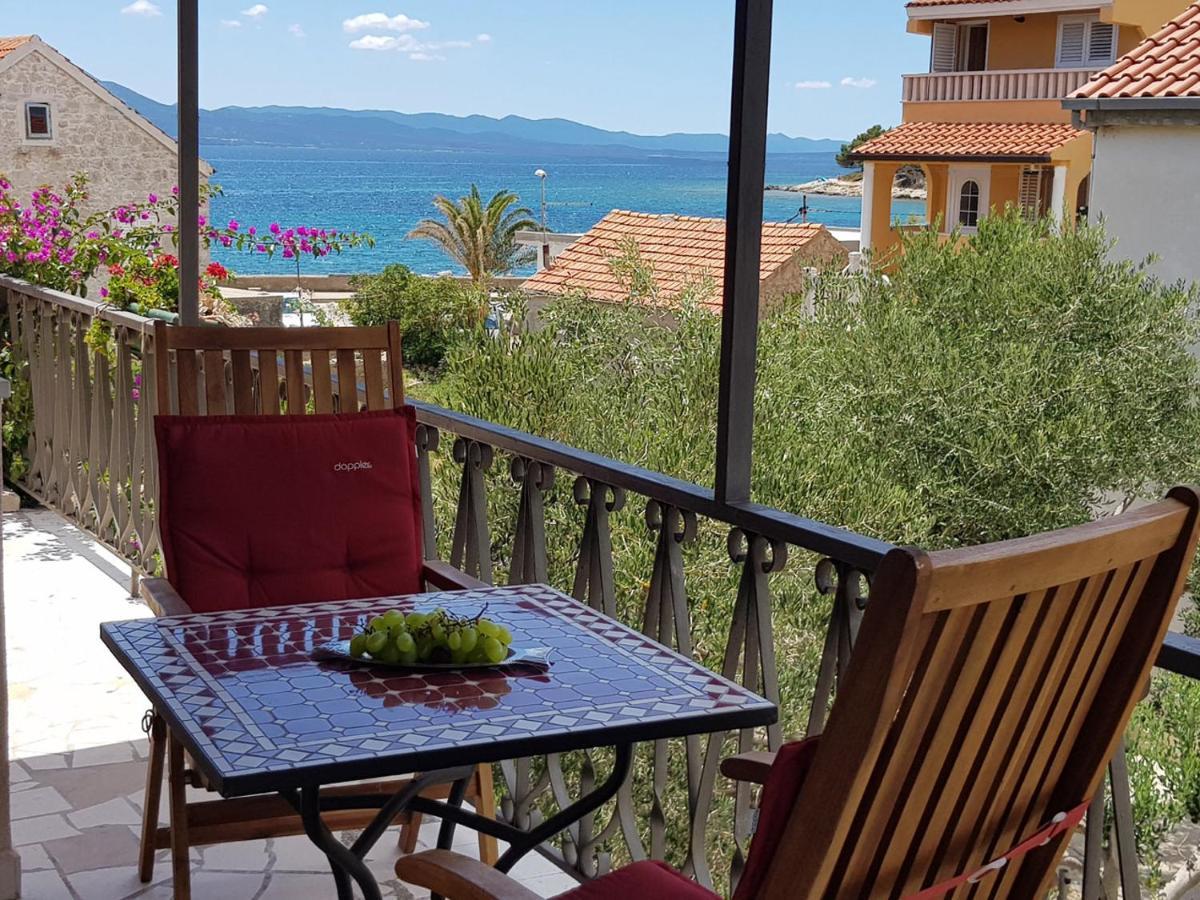 Apartments Mladen Sućuraj المظهر الخارجي الصورة