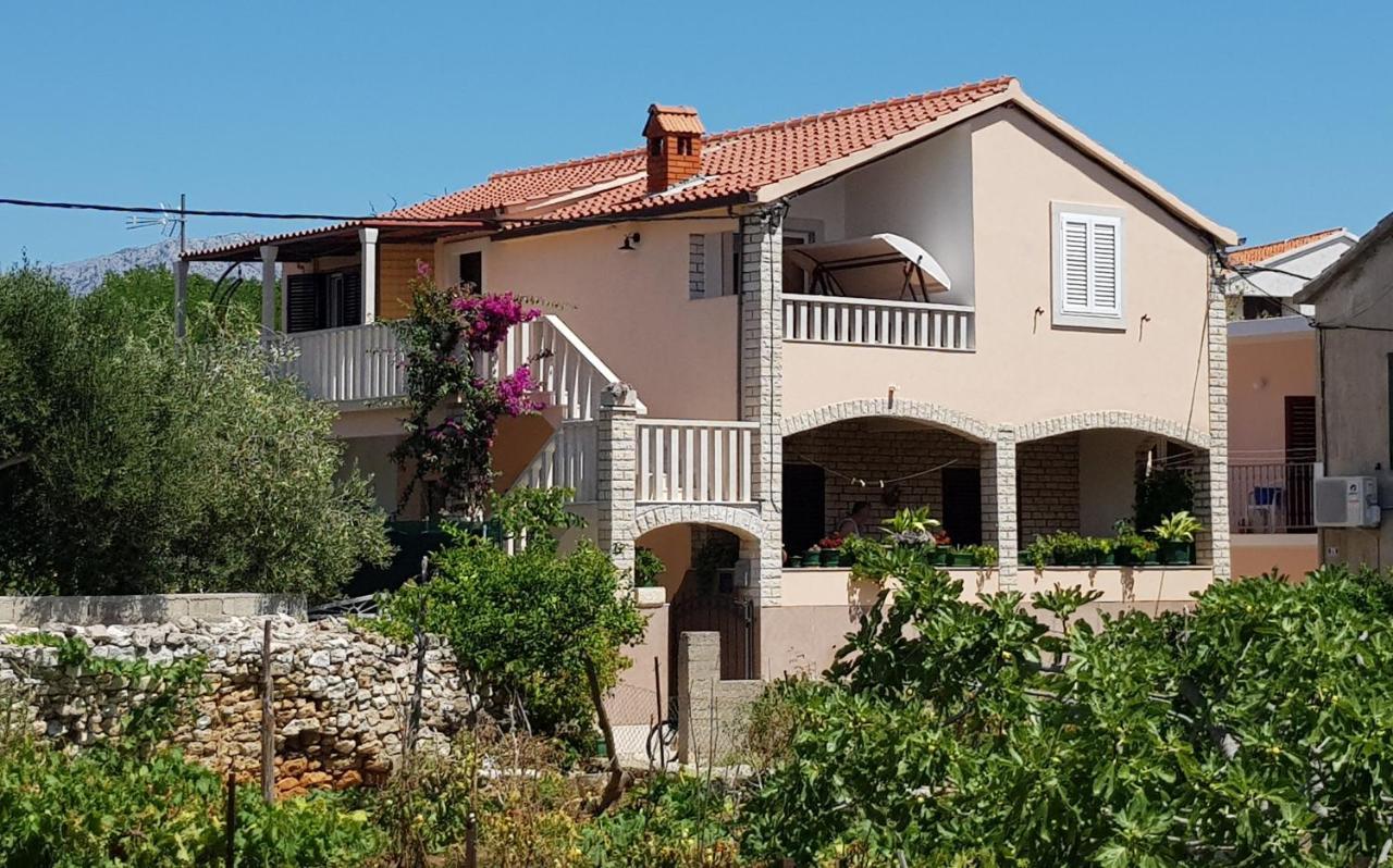 Apartments Mladen Sućuraj المظهر الخارجي الصورة
